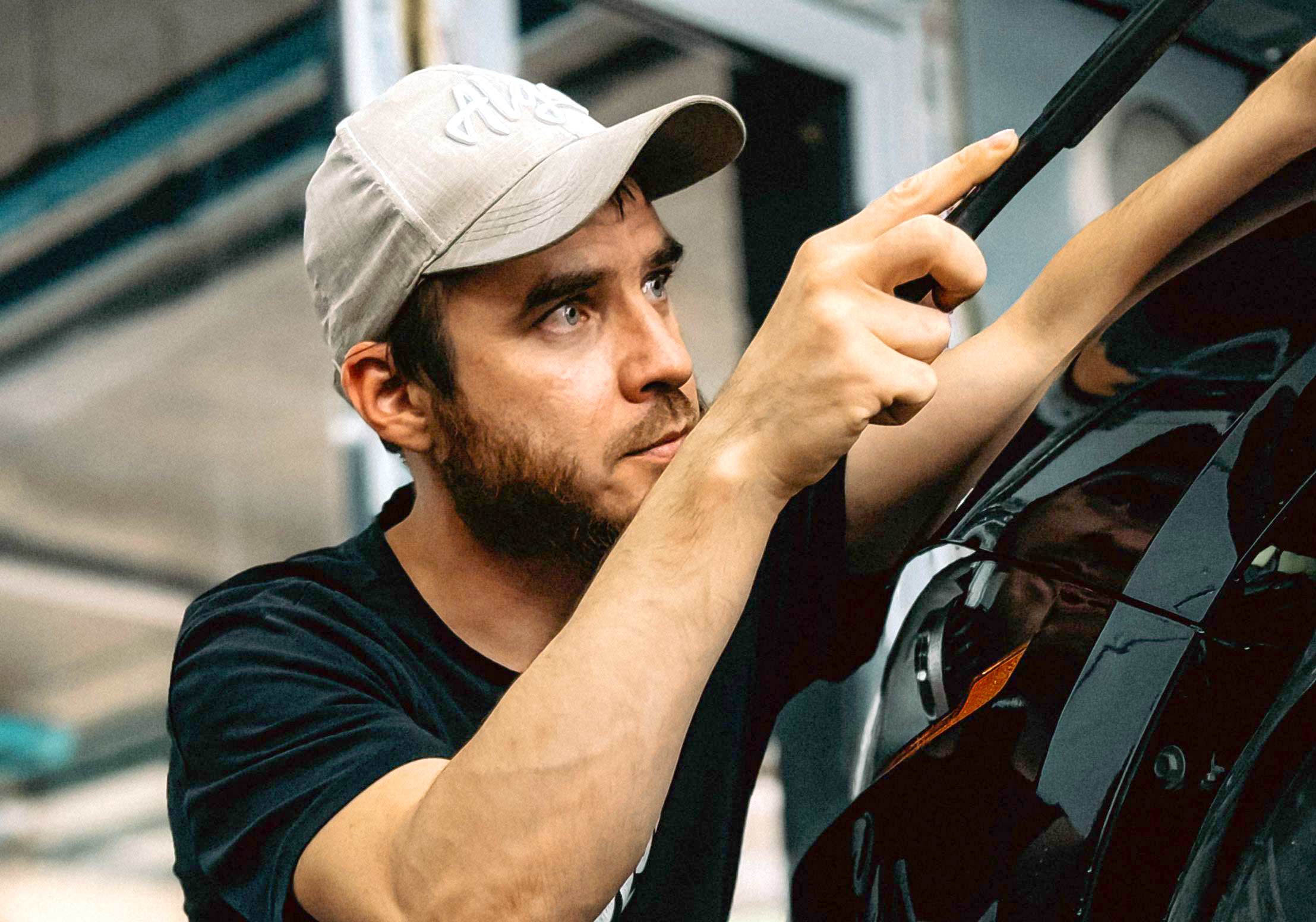 collision repair expert